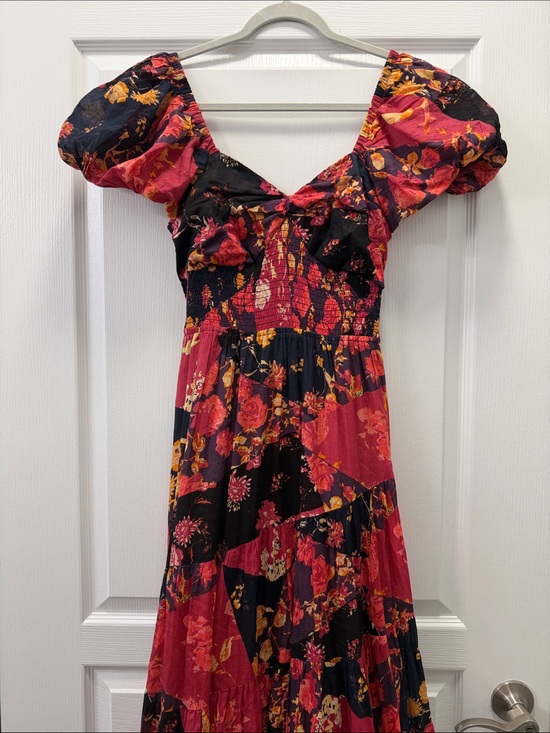 Free People Dresses & Skirts - Free People Black and Red Floral Puff-Sleeve Maxi Dress